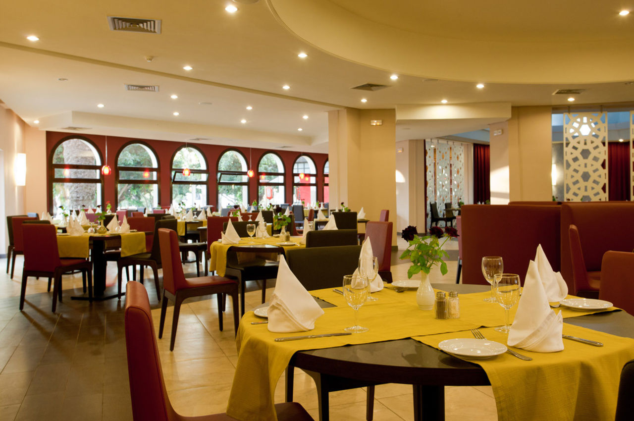 Hotel Kenzi Europa Agadir Exterior foto The restaurant