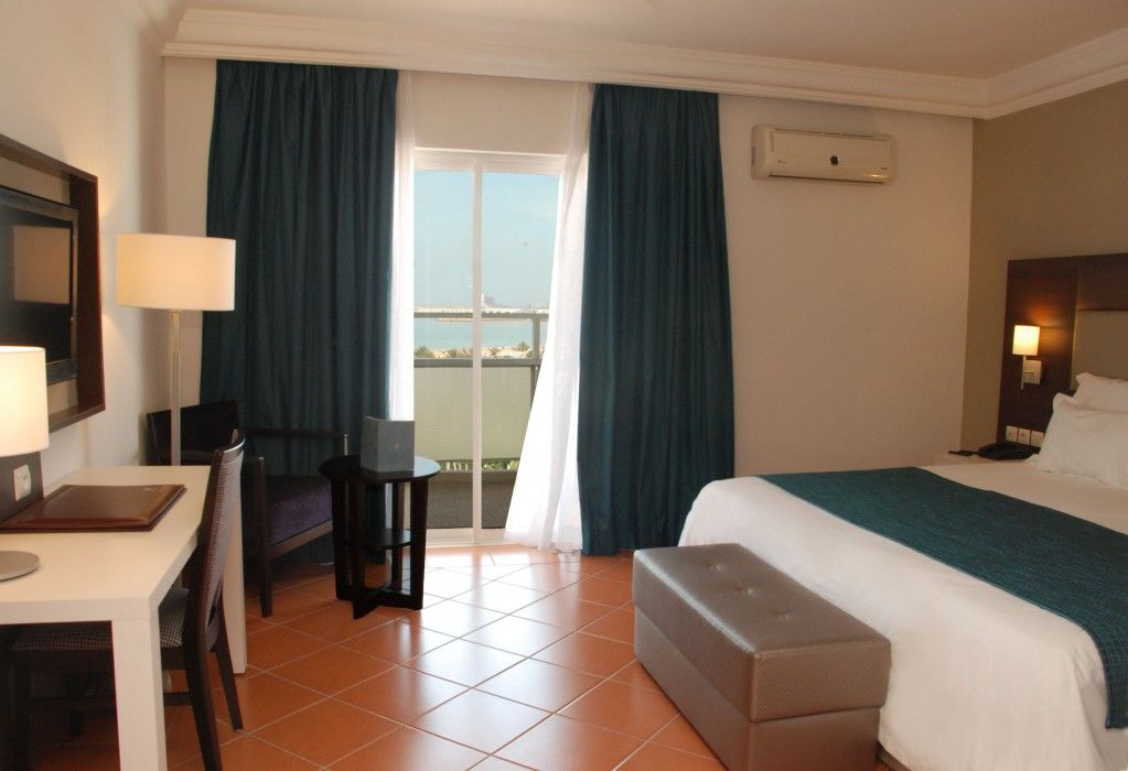 Hotel Kenzi Europa Agadir Exterior foto A room at the hotel