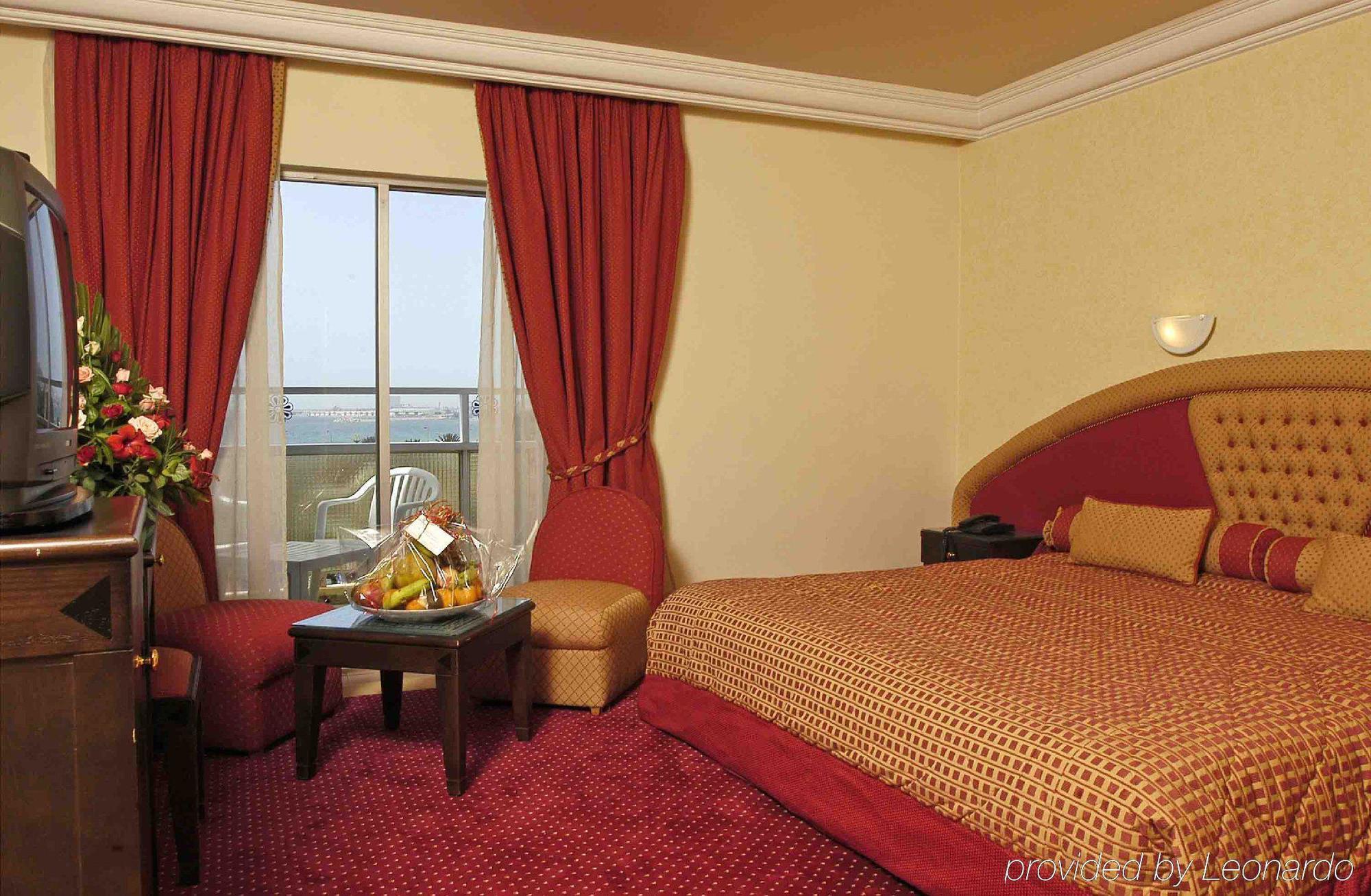 Hotel Kenzi Europa Agadir Zimmer foto A room at the hotel